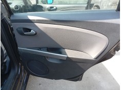 Recambio de guarnecido puerta trasera derecha para seat leon (1p1) 1.4 tsi referencia OEM IAM 1P0867212A  