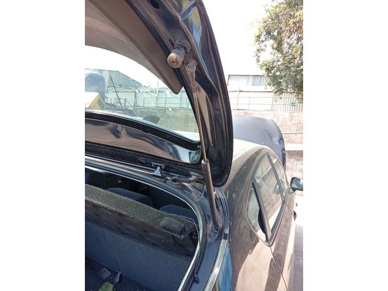 Recambio de amortiguadores maletero / porton para seat leon (1p1) 1.4 tsi referencia OEM IAM 1P0827550  