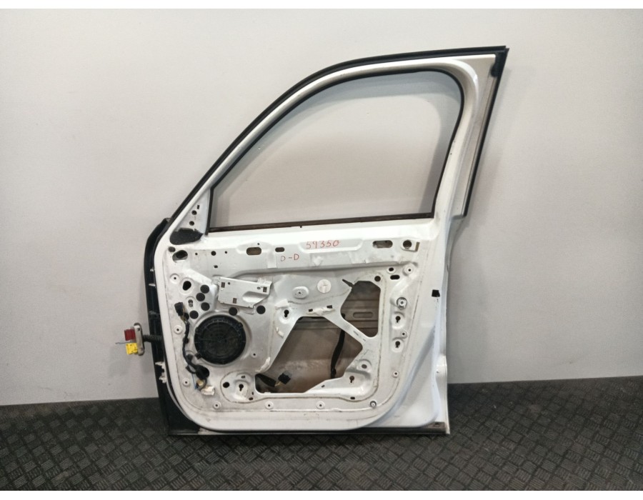Recambio de puerta delantera derecha para citroën c4 picasso ii 1.6 bluehdi 120 referencia OEM IAM 9801572480  