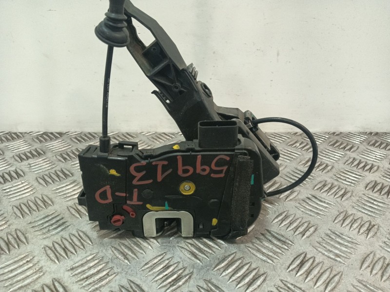 Recambio de cerradura puerta trasera derecha para hyundai ix20 (jc) 1.4 referencia OEM IAM 814201K000 814201K020 