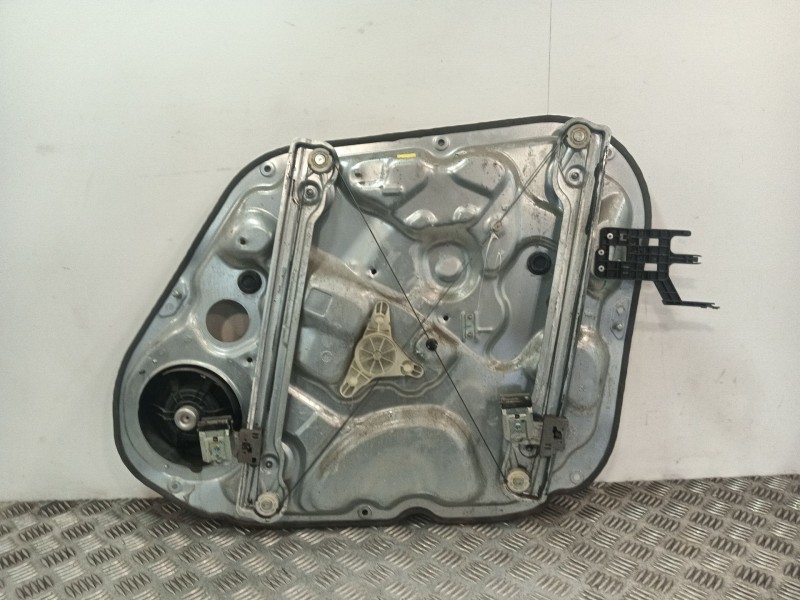 Recambio de elevalunas delantero izquierdo para hyundai ix20 (jc) 1.4 referencia OEM IAM 824711K000 813101K000 
