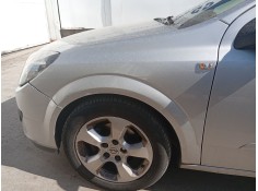 Recambio de aleta delantera izquierda para opel astra h (a04) 1.6 (l48) referencia OEM IAM 93178666  