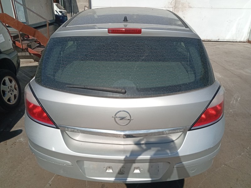 Recambio de porton trasero para opel astra h (a04) 1.6 (l48) referencia OEM IAM 93178817  