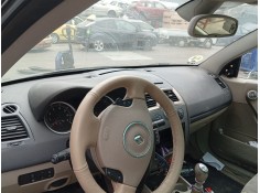 Recambio de salpicadero para renault megane ii coupé-cabriolet (em0/1_) 1.9 dci referencia OEM IAM 8200491056  
