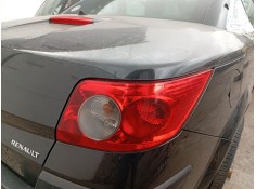 Recambio de piloto trasero derecho para renault megane ii coupé-cabriolet (em0/1_) 1.9 dci referencia OEM IAM 8200142687  