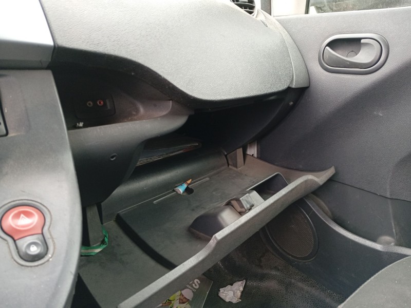 Recambio de guantera para renault kangoo express (fw0/1_) 1.5 dci 70 (fw0a, kw0v) referencia OEM IAM 7701209686  