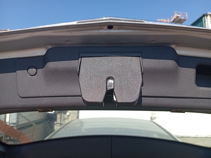 Recambio de cerradura maletero / porton para opel astra h (a04) 1.6 (l48) referencia OEM IAM 13188851  