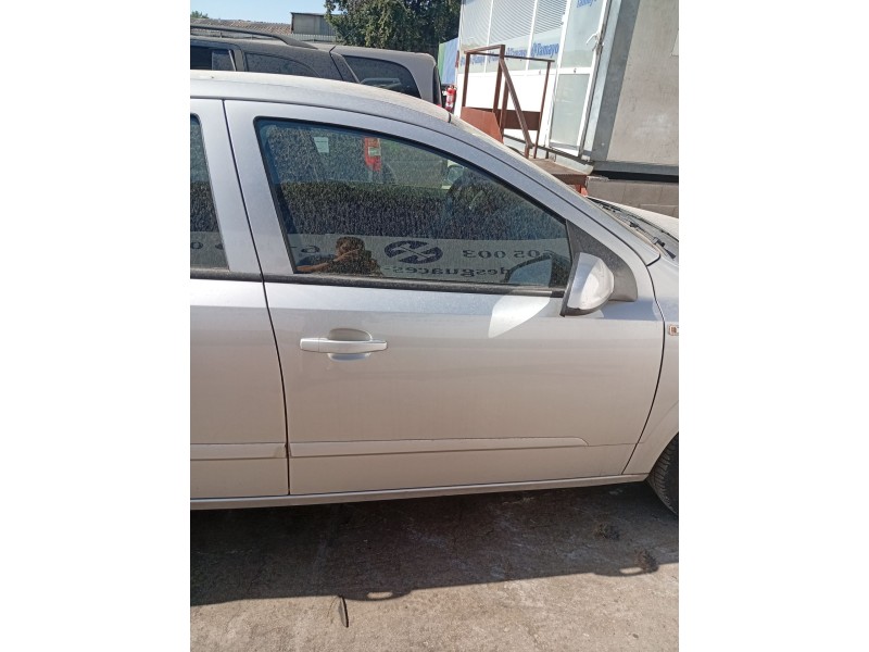 Recambio de puerta delantera derecha para opel astra h (a04) 1.6 (l48) referencia OEM IAM 13208422  