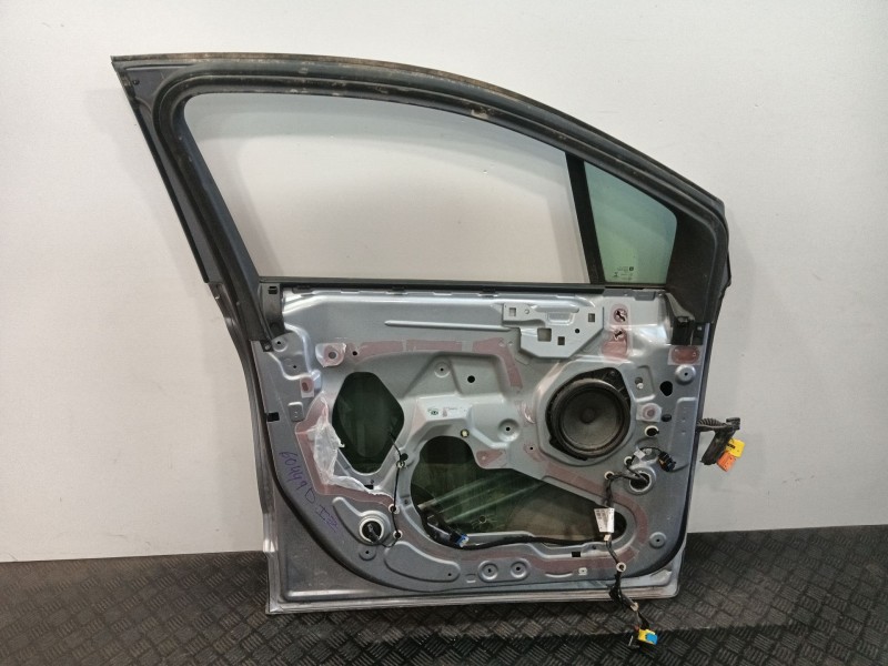 Recambio de puerta delantera izquierda para opel crossland x / crossland (p17, p2qo) 1.2 (75) referencia OEM IAM 39127313  