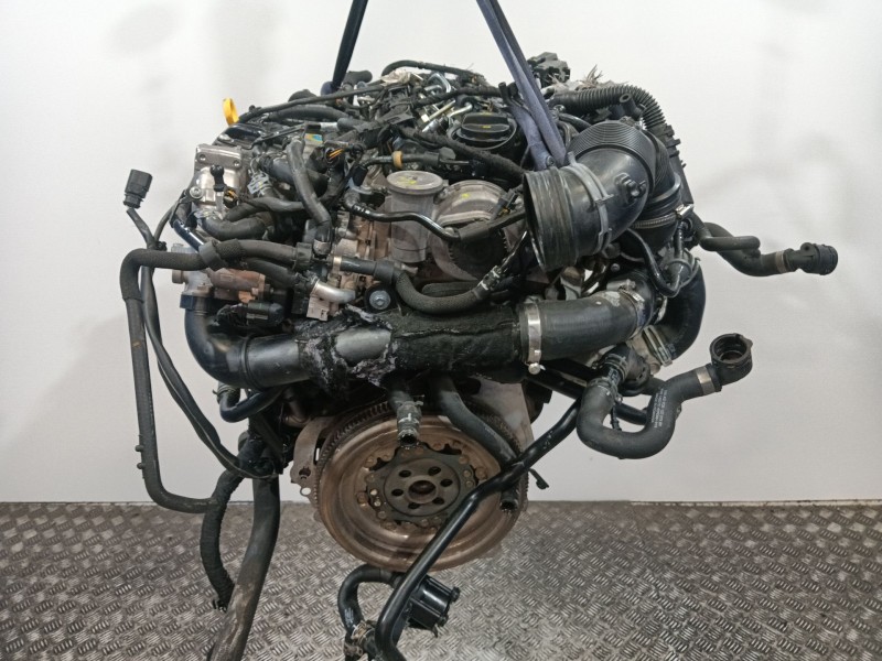 Recambio de motor completo para audi a3 sportback (8va, 8vf) 2.0 tdi referencia OEM IAM CRLB  
