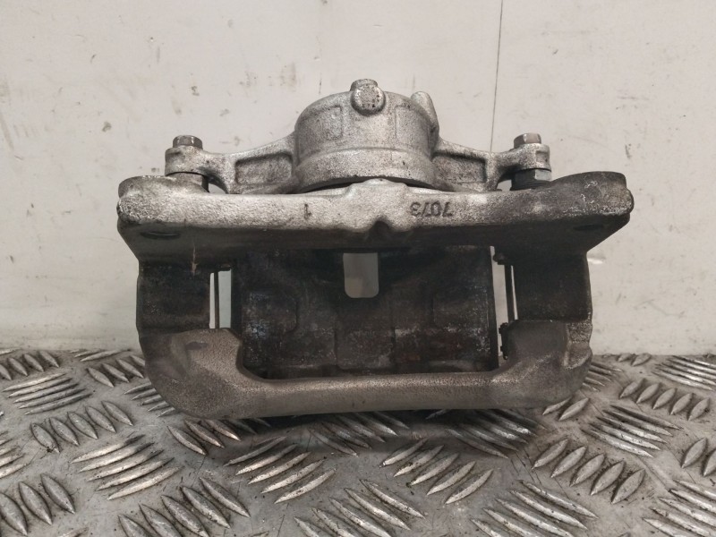 Recambio de pinza freno delantera izquierda para mazda 3 berlina (bp) referencia OEM IAM B4Y03399ZB  