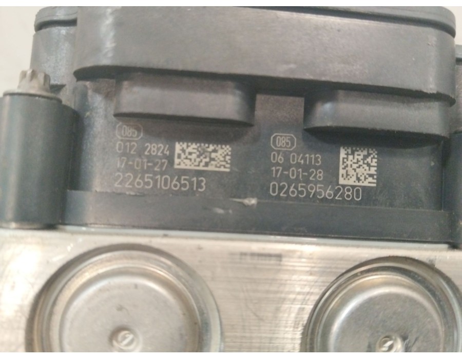 Recambio de abs para mercedes-benz clase a (w176) a 180 (176.042) referencia OEM IAM A0004313700 0004313800 2265106513