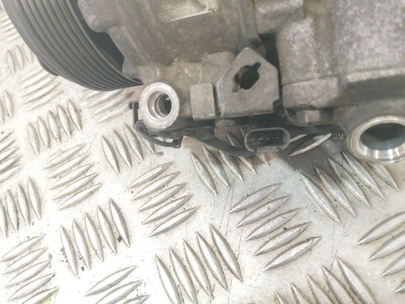 Recambio de compresor aire acondicionado para bmw x5 (e70) xdrive 30 d referencia OEM IAM 64526987890 7SBU17C GE4472602983