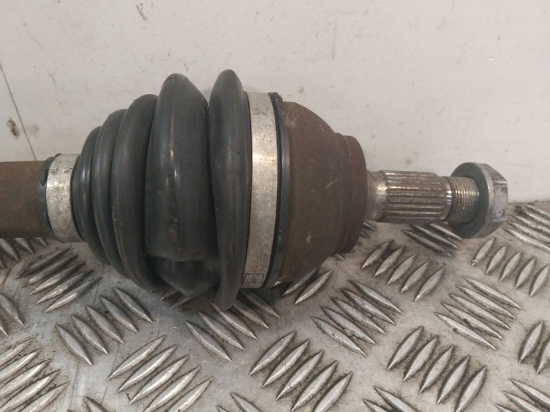 Recambio de transmision delantera derecha para citroën c4 ii (nc_) 1.6 hdi 90 referencia OEM IAM 9637117880  