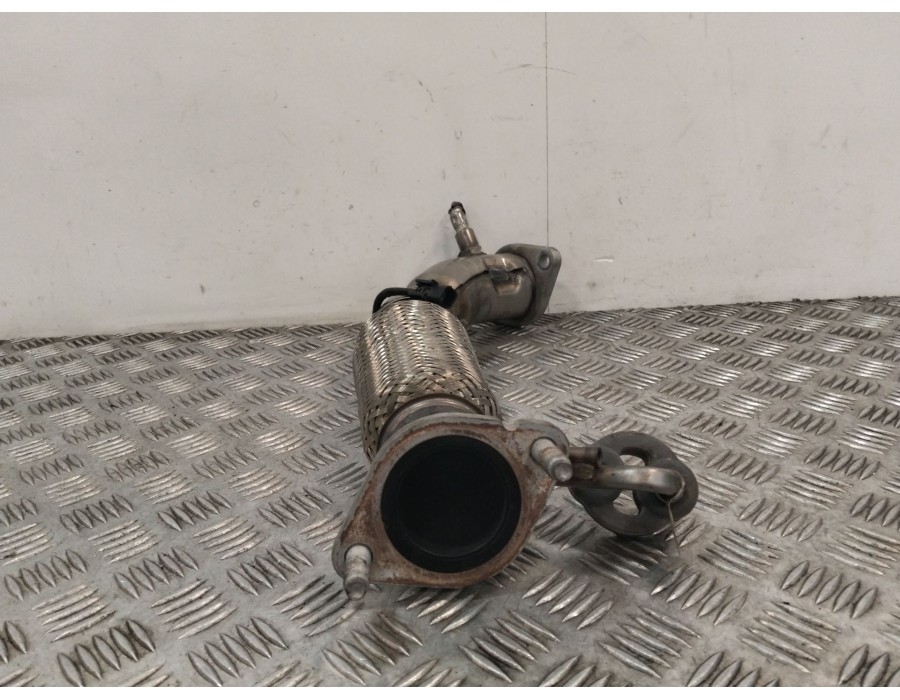 Recambio de tubo escape delantero para kia xceed (cd) 1.5 t-gdi mhev referencia OEM IAM 28610J7310 28761C1000 