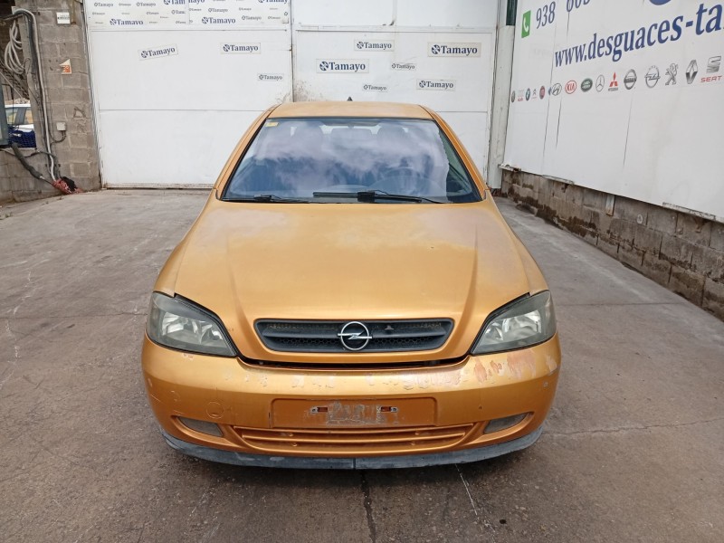 opel astra g coupé (t98) del año 2001
