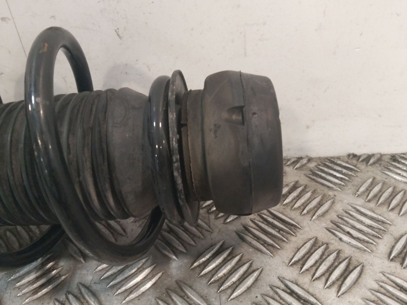 Recambio de amortiguador delantero izquierdo para seat ibiza iv (6j5, 6p1) 1.4 referencia OEM IAM 6R0413031F  