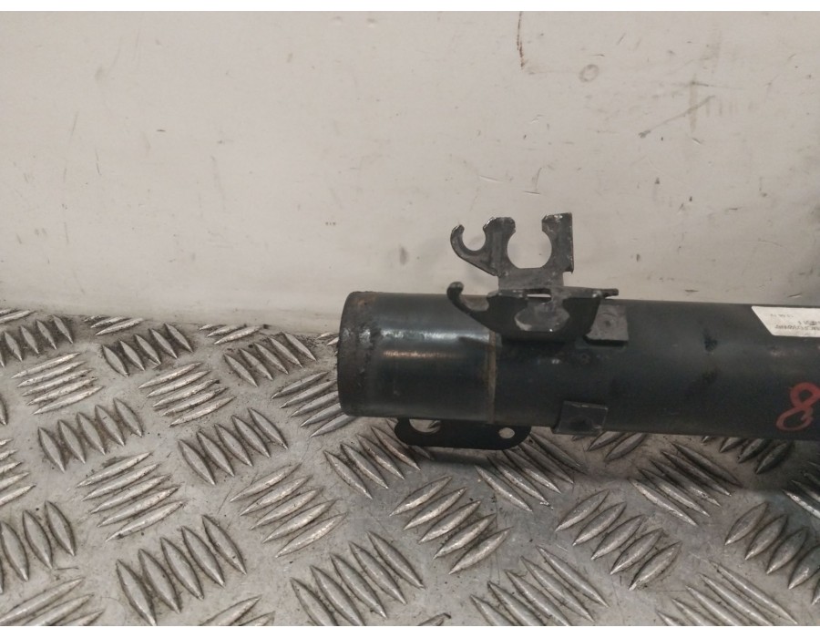 Recambio de amortiguador delantero izquierdo para seat ibiza iv (6j5, 6p1) 1.4 referencia OEM IAM 6R0413031F  