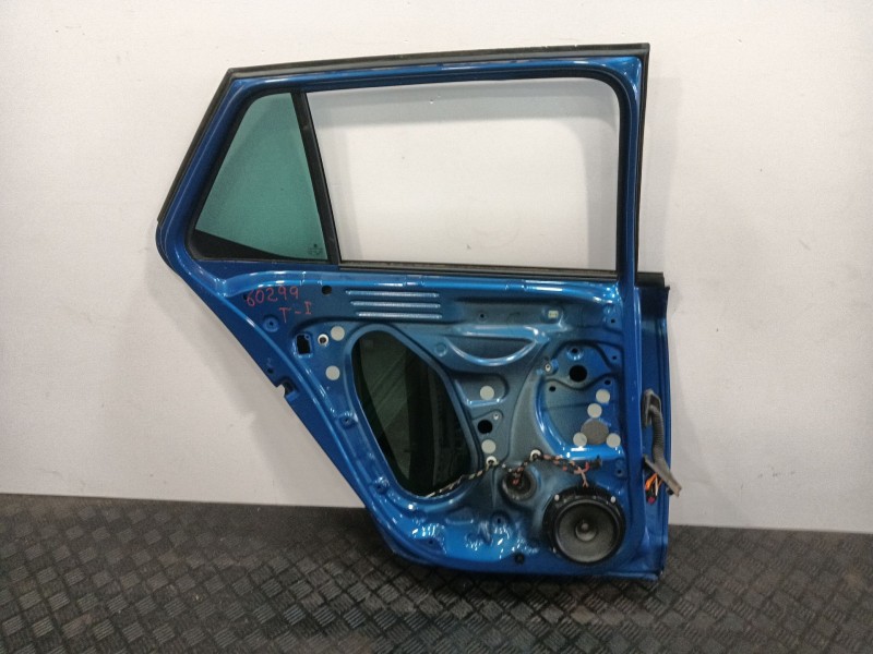 Recambio de puerta trasera izquierda para skoda fabia iii (nj3) 1.0 tsi referencia OEM IAM 6V6833055A  