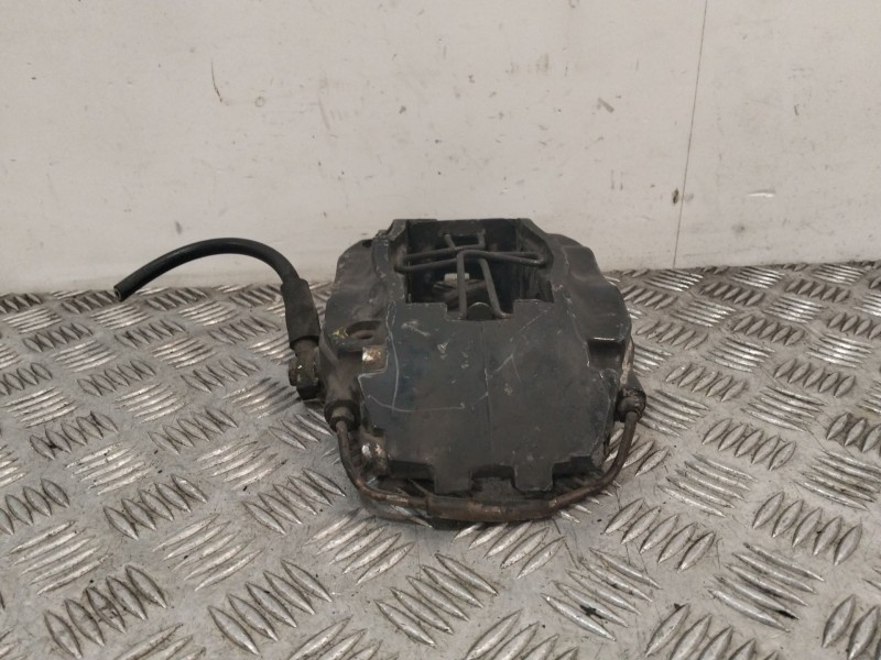 Recambio de pinza freno delantera derecha para porsche 944 2.5 turbo referencia OEM IAM 20486400  