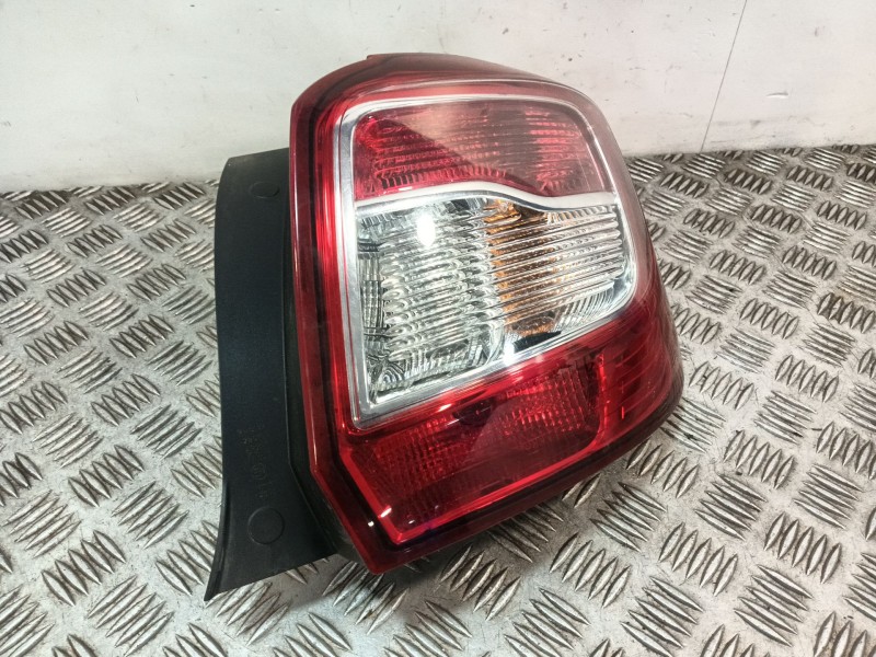 Recambio de piloto trasero derecho para dacia sandero ii (b8_) tce 90 lpg (b8m1) referencia OEM IAM 265506669R  