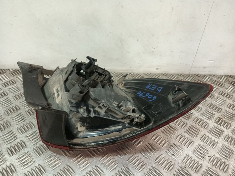 Recambio de piloto trasero derecho para dacia sandero ii (b8_) tce 90 lpg (b8m1) referencia OEM IAM 265506669R  