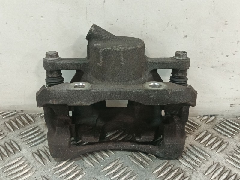 Recambio de pinza freno delantera izquierda para citroën c4 cactus 1.2 vti 82 referencia OEM IAM 1608690980  