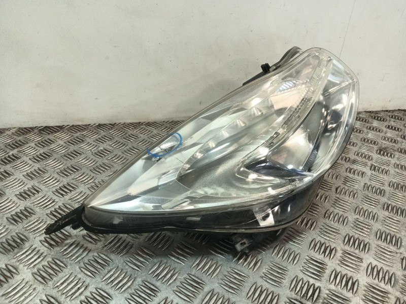 Recambio de faro derecho para opel insignia a (g09) 2.0 cdti (68) referencia OEM IAM 1EJ00963002  
