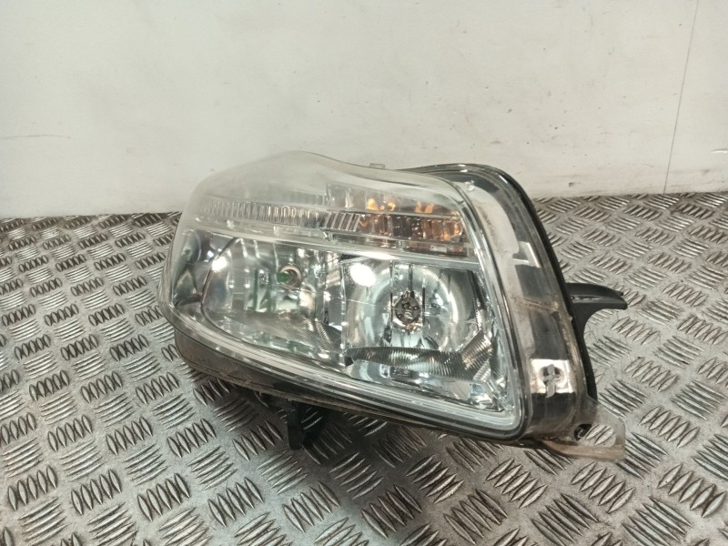 Recambio de faro derecho para opel insignia a (g09) 2.0 cdti (68) referencia OEM IAM 1EJ00963002  