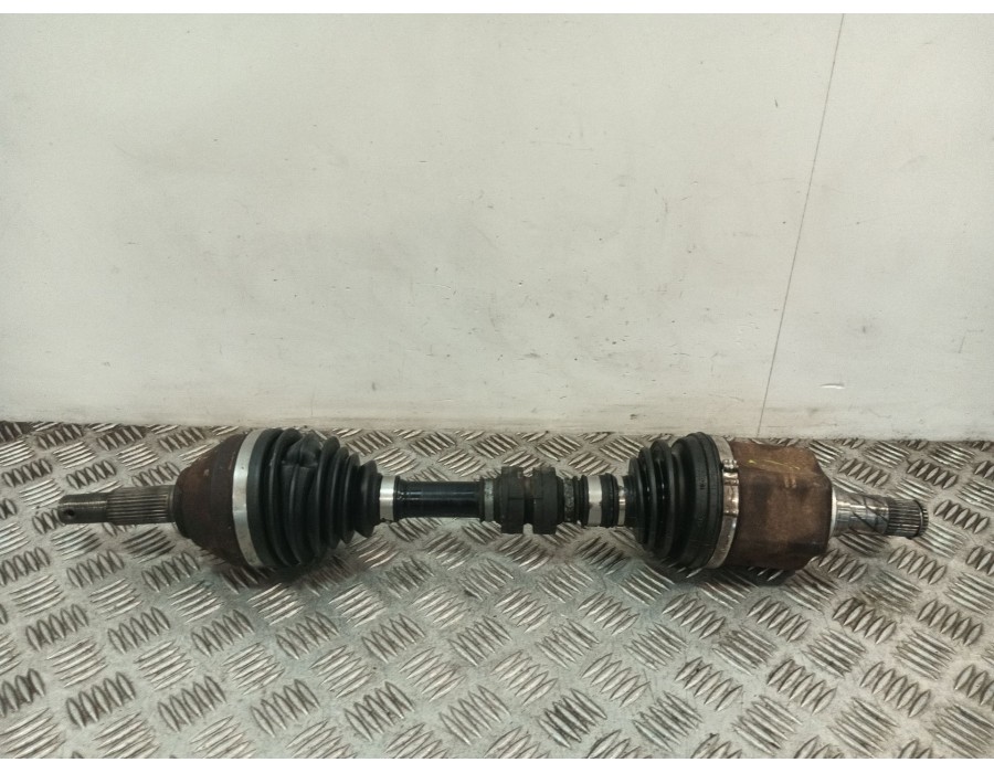 Recambio de transmision delantera derecha para nissan qashqai i (j10, nj10) 2.0 dci referencia OEM IAM 39100JD72B  