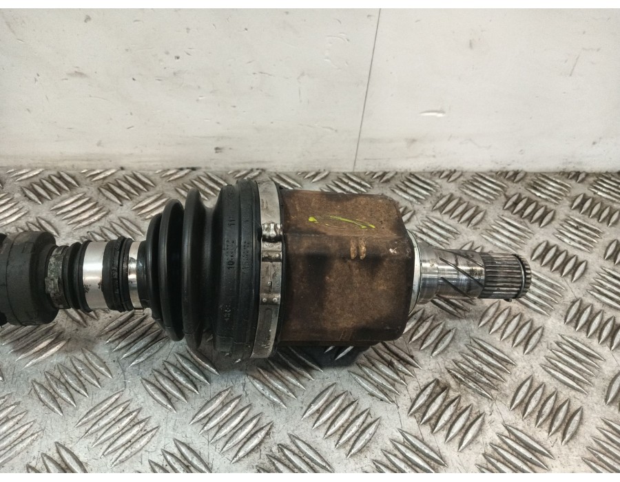 Recambio de transmision delantera derecha para nissan qashqai i (j10, nj10) 2.0 dci referencia OEM IAM 39100JD72B  