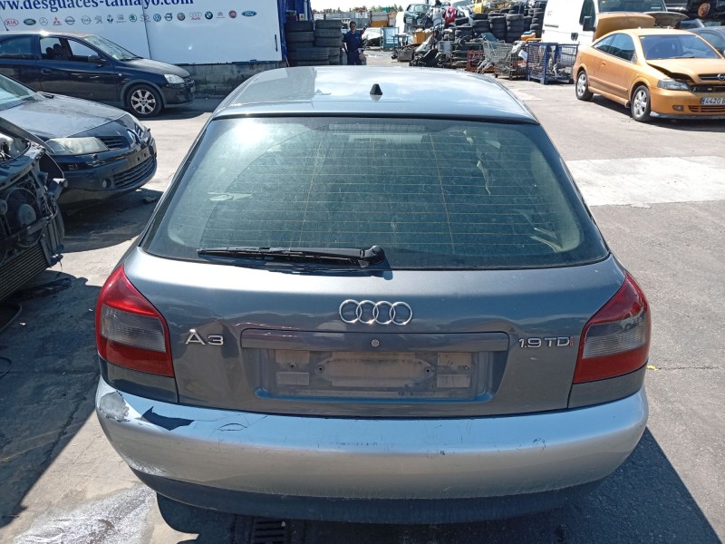 Recambio de porton trasero para audi a3 (8l1) 1.9 tdi referencia OEM IAM 8L0827023  