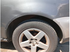 Recambio de paso de rueda trasero izquierdo para audi a3 (8l1) 1.9 tdi referencia OEM IAM 8L0810171  