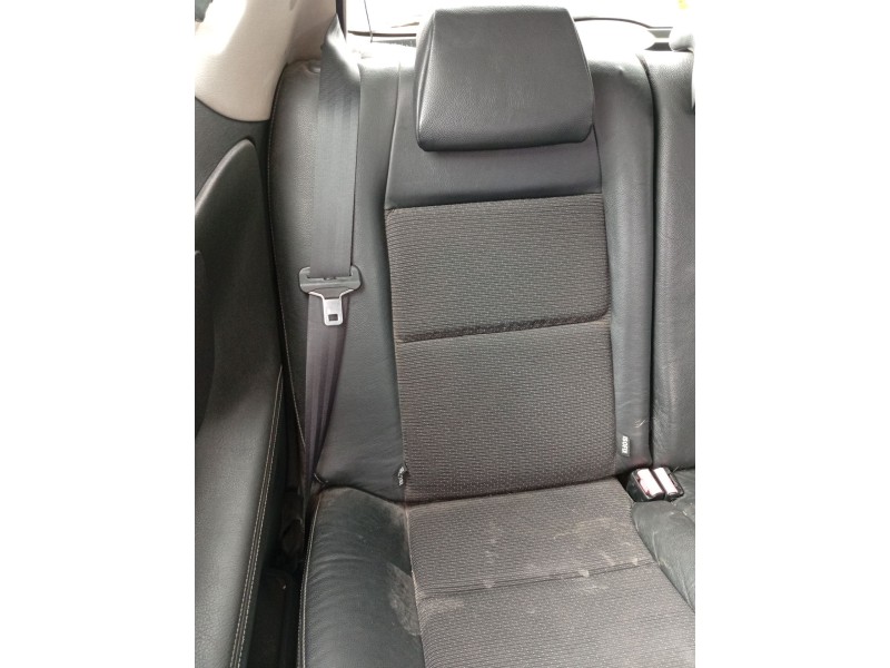 Recambio de cinturon seguridad trasero derecho para peugeot 207/207+ (wa_, wc_) 1.6 hdi referencia OEM IAM 8975X4  