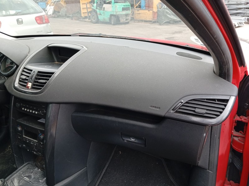 Recambio de airbag delantero derecho para peugeot 207/207+ (wa_, wc_) 1.6 hdi referencia OEM IAM 8216LL  