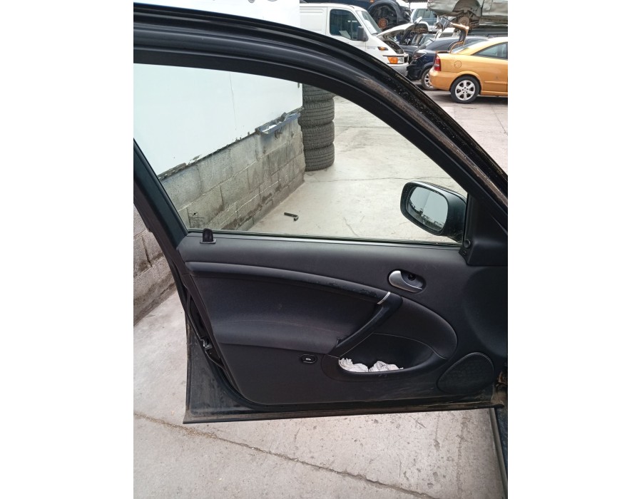 Recambio de elevalunas delantero izquierdo para saab 9-5 station wagon (ys3e) 2.3 t referencia OEM IAM 5184817  