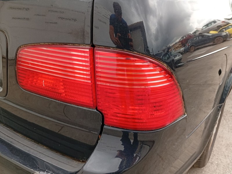 Recambio de piloto trasero derecho para saab 9-5 station wagon (ys3e) 2.3 t referencia OEM IAM 4677027  