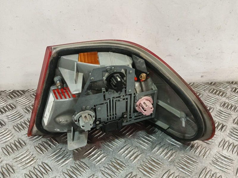 Recambio de piloto trasero izquierdo para mercedes-benz clase e (w210) e 280 (210.053) referencia OEM IAM A2108204364  