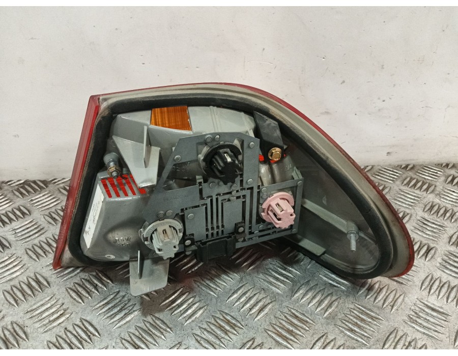 Recambio de piloto trasero izquierdo para mercedes-benz clase e (w210) e 280 (210.053) referencia OEM IAM A2108204364  