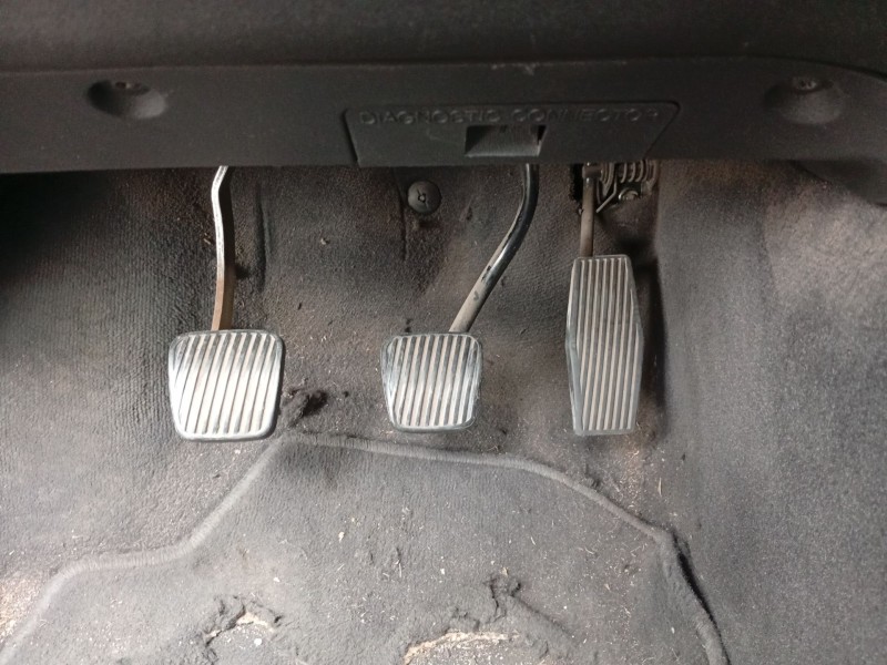 Recambio de pedal embrague para saab 9-5 station wagon (ys3e) 2.3 t referencia OEM IAM   