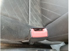 Recambio de enganche cinturon delantero derecho para audi a3 (8l1) 1.9 tdi referencia OEM IAM 8L0857756D  