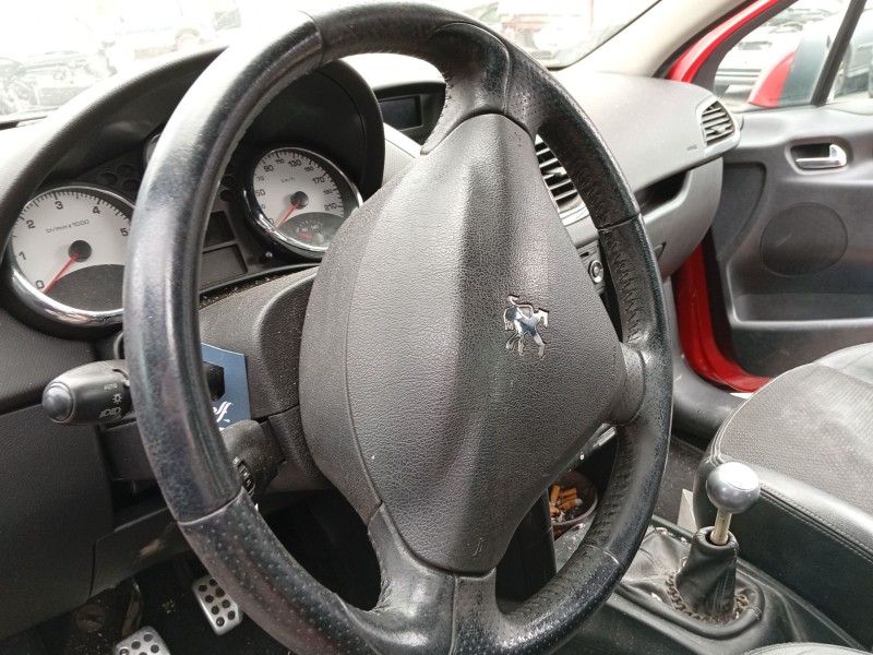 Recambio de volante para peugeot 207/207+ (wa_, wc_) 1.6 hdi referencia OEM IAM 6045457  