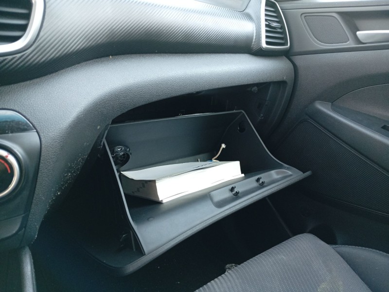 Recambio de guantera para hyundai tucson (tl, tle) 1.6 gdi referencia OEM IAM 84510D7100TRY  