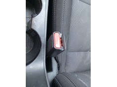 Recambio de enganche cinturon delantero derecho para hyundai tucson (tl, tle) 1.6 gdi referencia OEM IAM 88840D7000TRY  