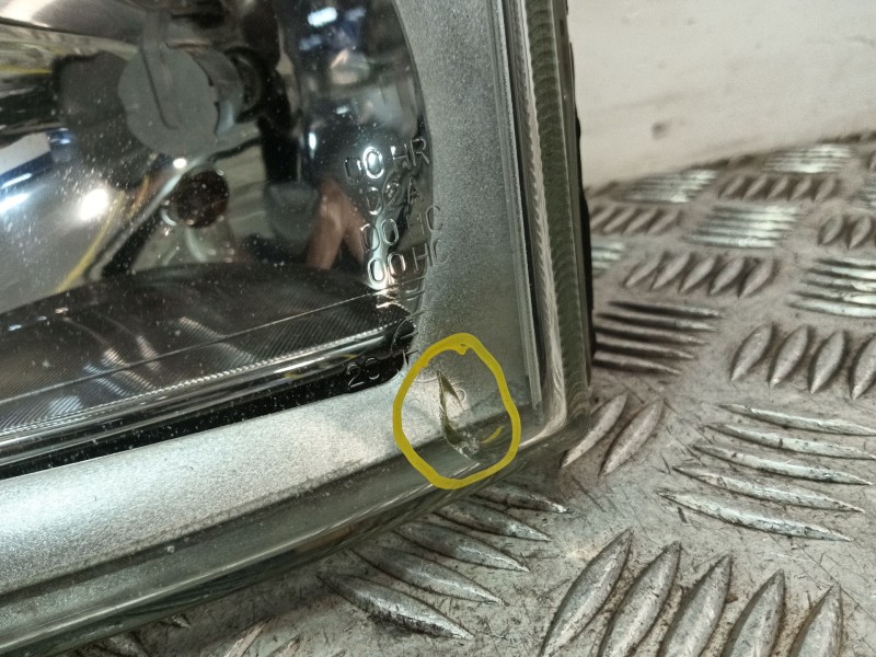 Recambio de faro izquierdo para iveco daily iii furgoneta 35 c 14 referencia OEM IAM 500307755  