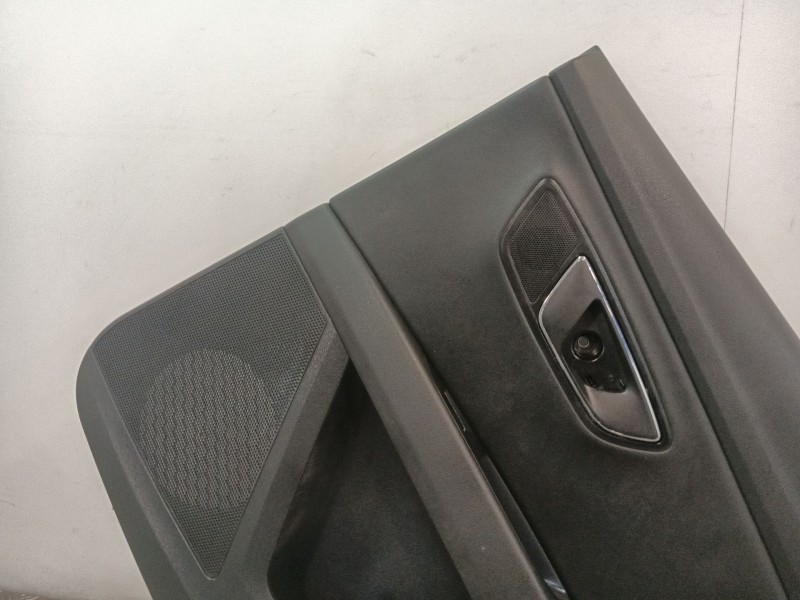 Recambio de guarnecido puerta trasera derecha para seat leon (5f1) 1.4 tsi referencia OEM IAM 5F4867116A 5F4867134R 