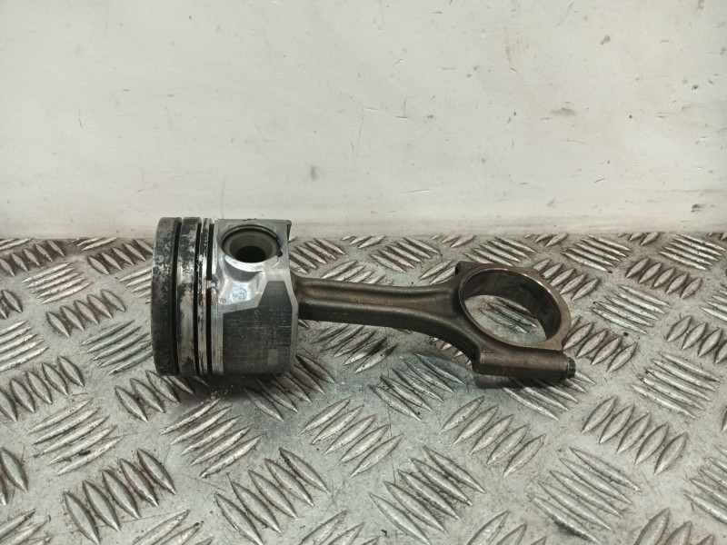 Recambio de biela para opel combo furgoneta/monovolumen (k9) 1.5 d referencia OEM IAM 75L146  