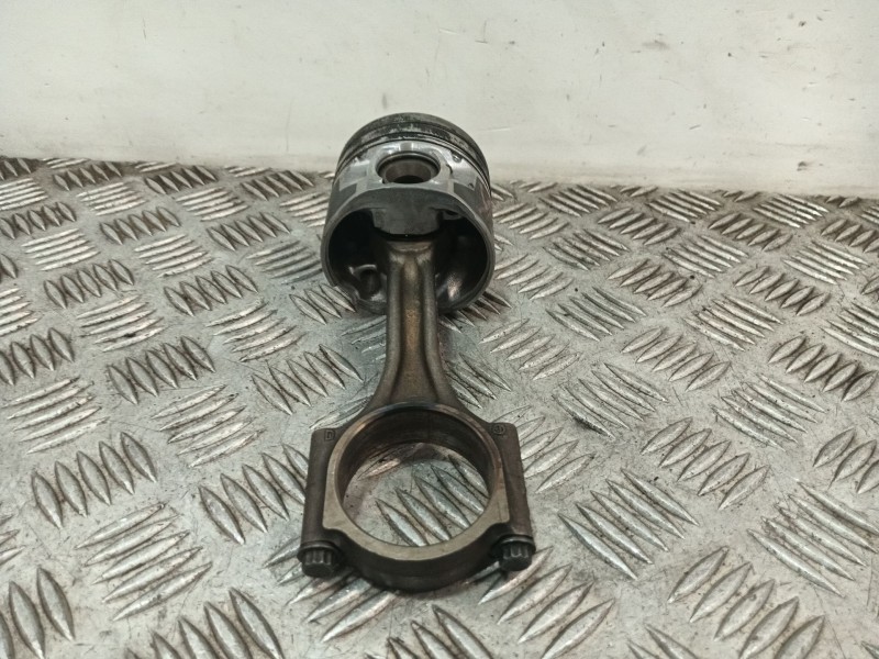 Recambio de biela para opel combo furgoneta/monovolumen (k9) 1.5 d referencia OEM IAM 75L146  
