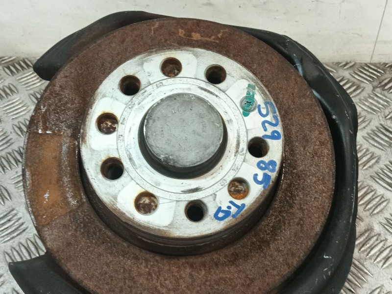 Recambio de mangueta trasera derecha para volkswagen eos (1f7) 2.0 tdi referencia OEM IAM 3C0501249  