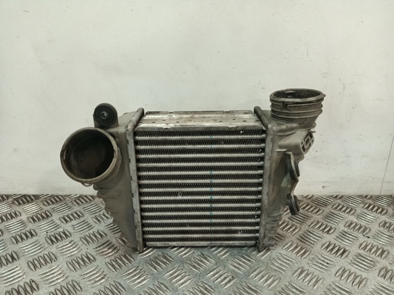 Recambio de intercooler para audi a3 (8l1) 1.9 tdi referencia OEM IAM 1J0145803E  